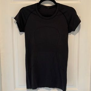 Lululemon Swiftly Tee